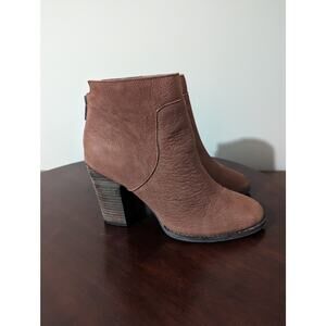 Lucky Brand Brown Leather Back Zip Booties Size 9.5 Boots